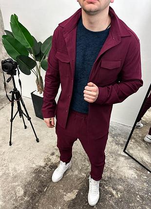 Класичний костюм