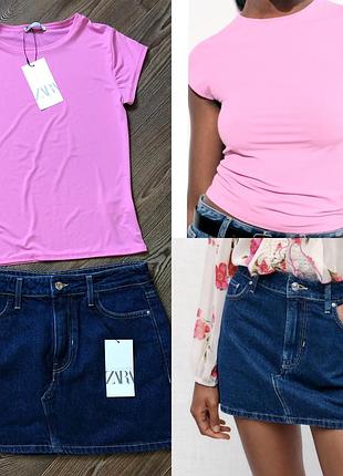 Футболка рожевого кольору та джинсова юбка від zara