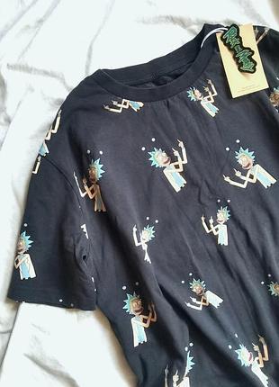 Футболка rick and morty