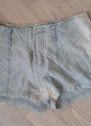 Шорти джинсові жіночі  літні  р.s
