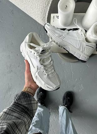 Жіночі кросівки nike