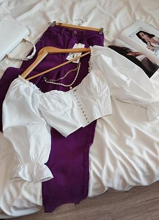 Білий корсетний топ від boohoo. 100% бавовна.