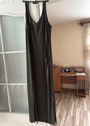 Плаття обтягуюче