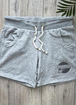 Жіночі шорти puma