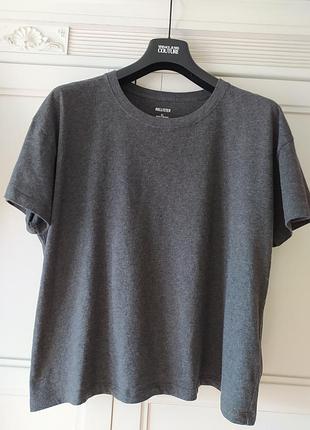 Футболка брендова