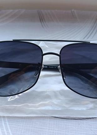 Солнцезащитные очки  для мужчин