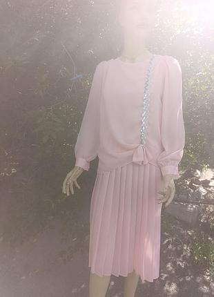 Гарне,вінтажне плаття.