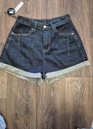 Шорты джинсовые