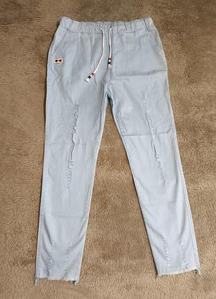 Легкие джинсы на резинке, 28 размер (м-л)