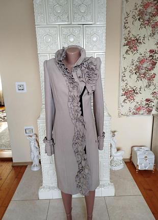 Мега нарядное изысканное кашемировое пальто с розой