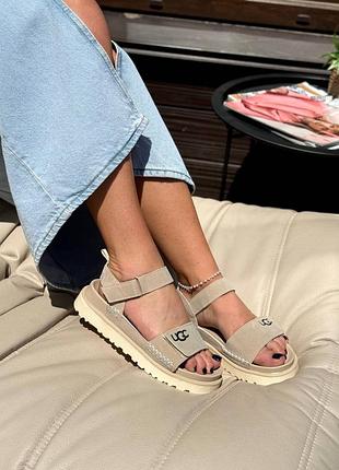 Босоніжки сандалі бежеві замш на липучках ugg