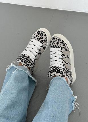 Кроссовки adidas campus leopard