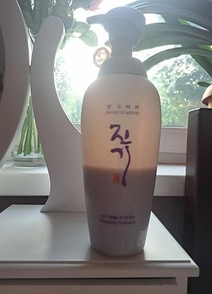 Daeng gi meo ri vitalizing treatment

восстанавливающий корейский травяной бальзам маска для волос