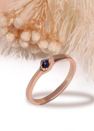 Кольцо из красного  золота с сапфиром к-0371