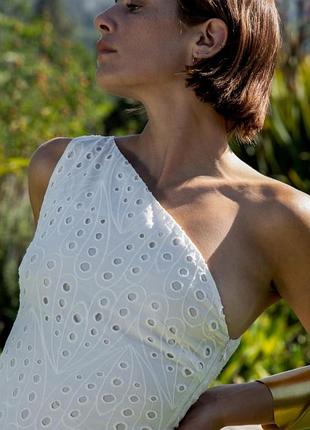 Платье асимметричное с вышивкой хлопок