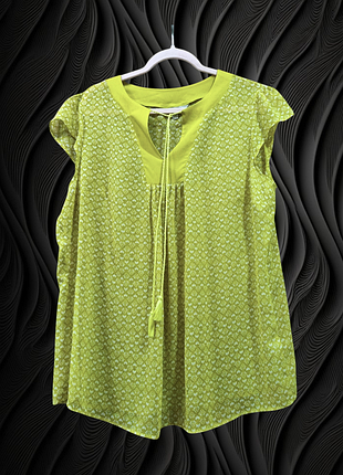 Очень красивая блуза next