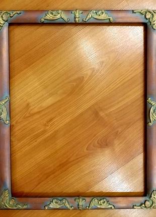 Рама деревянная с лепниной