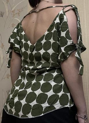 Італійська літня блуза з відкритою спиною