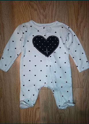 Чоловічок для новонародженої дівчинки