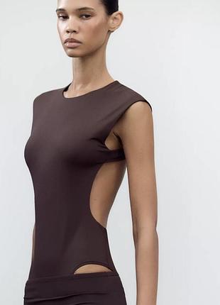 Боді шоколадне zara