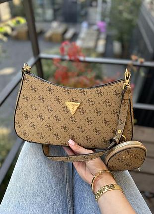Сумка жіноча guess noelle багет 2 в 1 бежевий