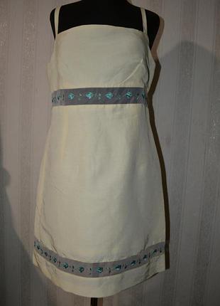 Платье в составе лен