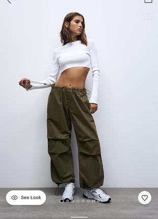Нові жіночі штани парашути pull&bear l хакі