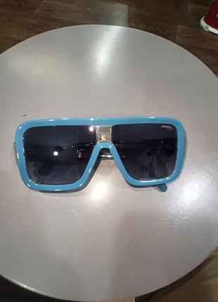 Очки солнцезащитные carrera