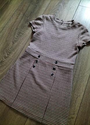 Платье для девочки 4-5р. теплое.идеальное состояние.