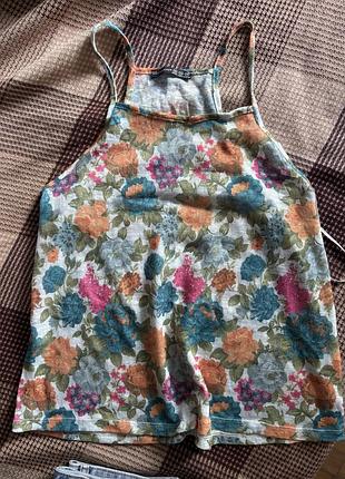 Майка з квітковим принтом