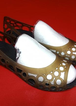 Женские балетки ажурные crocs women's adrina iii flat, размер 37, стелька 24 см