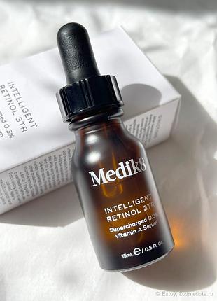 Нічна інтенсивна сироватка з ретинолом 0,3% medik8 intelligent retinol 3tr топ