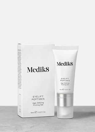 Антивіковий зміцнювальний гель навколо очей medik8 eyelift peptides 15 ml топ