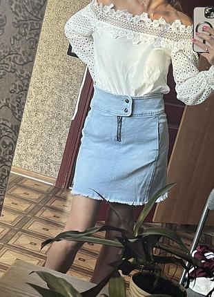 Спідниця світло-блакитна джинсова, розмір sm
