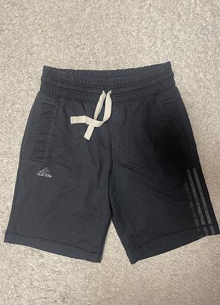 Шорти adidas, m оригінал.
