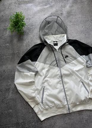 Чоловіча куртка вітровка nike nsw windbrunner jacket