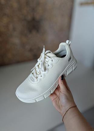 Кроссовки женские skechers 37,5