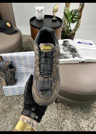 Чоловічі кросівки asics gel-kahana tr v4 brown grey