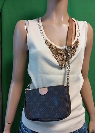 Сумочка на плечевой ручке