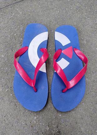 В"етнамки пляжні