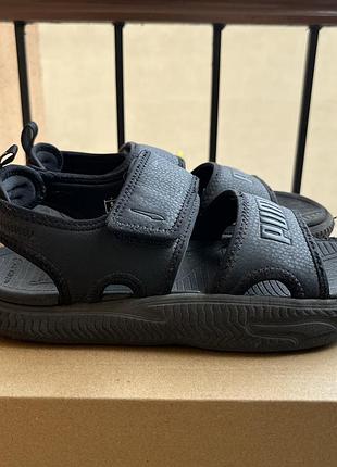 Чорні босоніжки хлопчачі puma softridepro sandal 37 р.