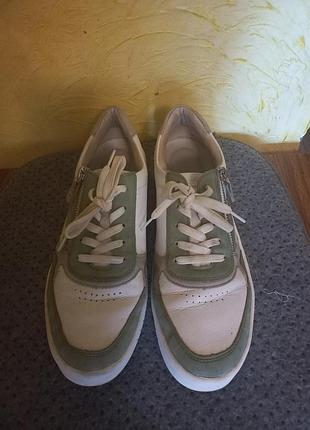 Пропоную кросівки remonte