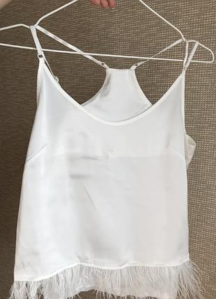 Маєчка з пір’ячком с-м