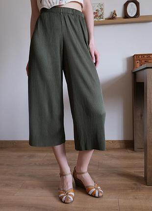 Плісировані кюлоти плісе хакі asos