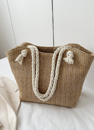 Солом’яна пляжна сумка жіноча з плетеною текстурою та канатними ручками темно-бежевий колір