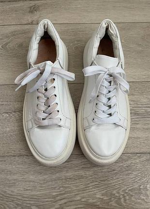 Кеды женские кожаные ( 40 размер )