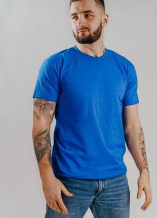 Чоловіча футболка