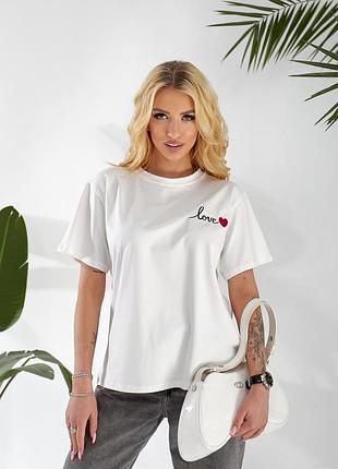 Футболка love чорна біла