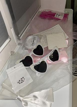 Фата на дівич вечір, трубочки, окуляри