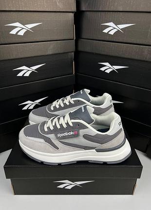Чоловічі кросівки reebok classic grey white